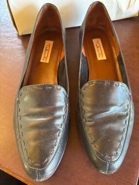 Talbots preowned Black Leather Women's Loafers size 9